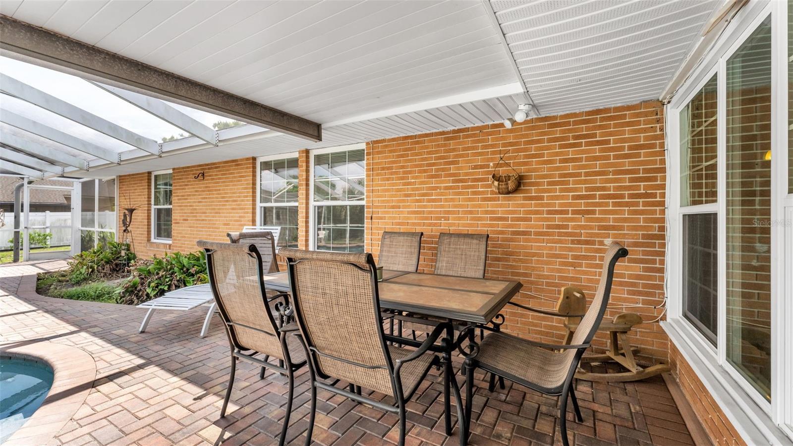 Image 46 of 63 For 901 Woodward Street