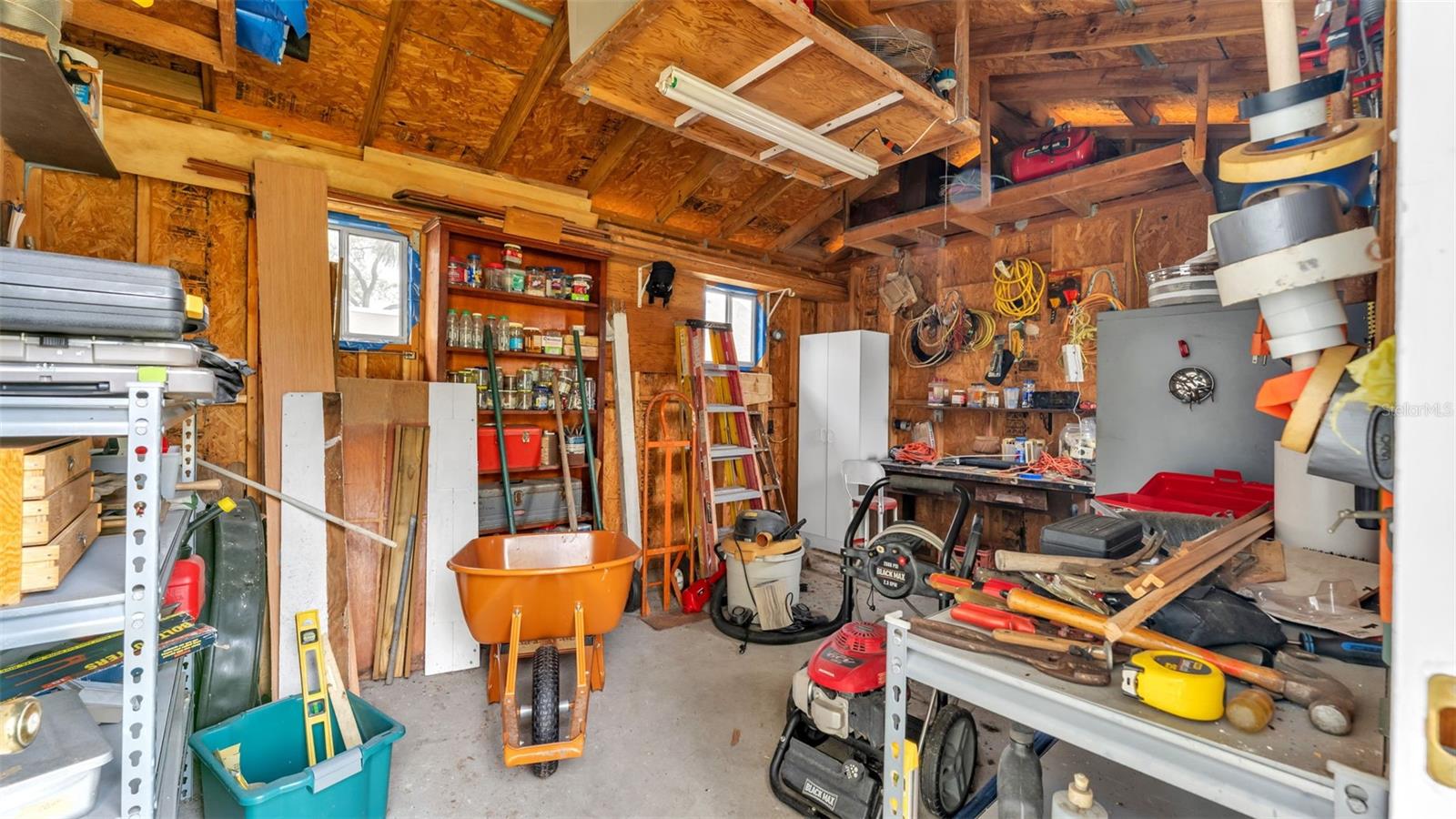 Image 53 of 63 For 901 Woodward Street