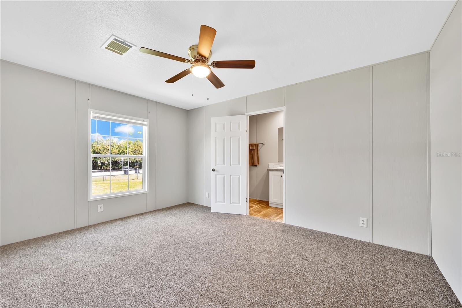 Image 10 of 22 For 5732 Windsong Lane