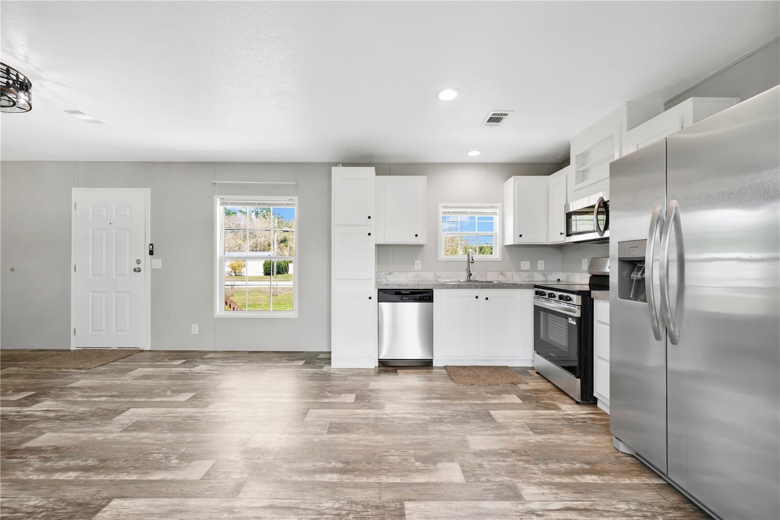 Image 8 of 22 For 5732 Windsong Lane