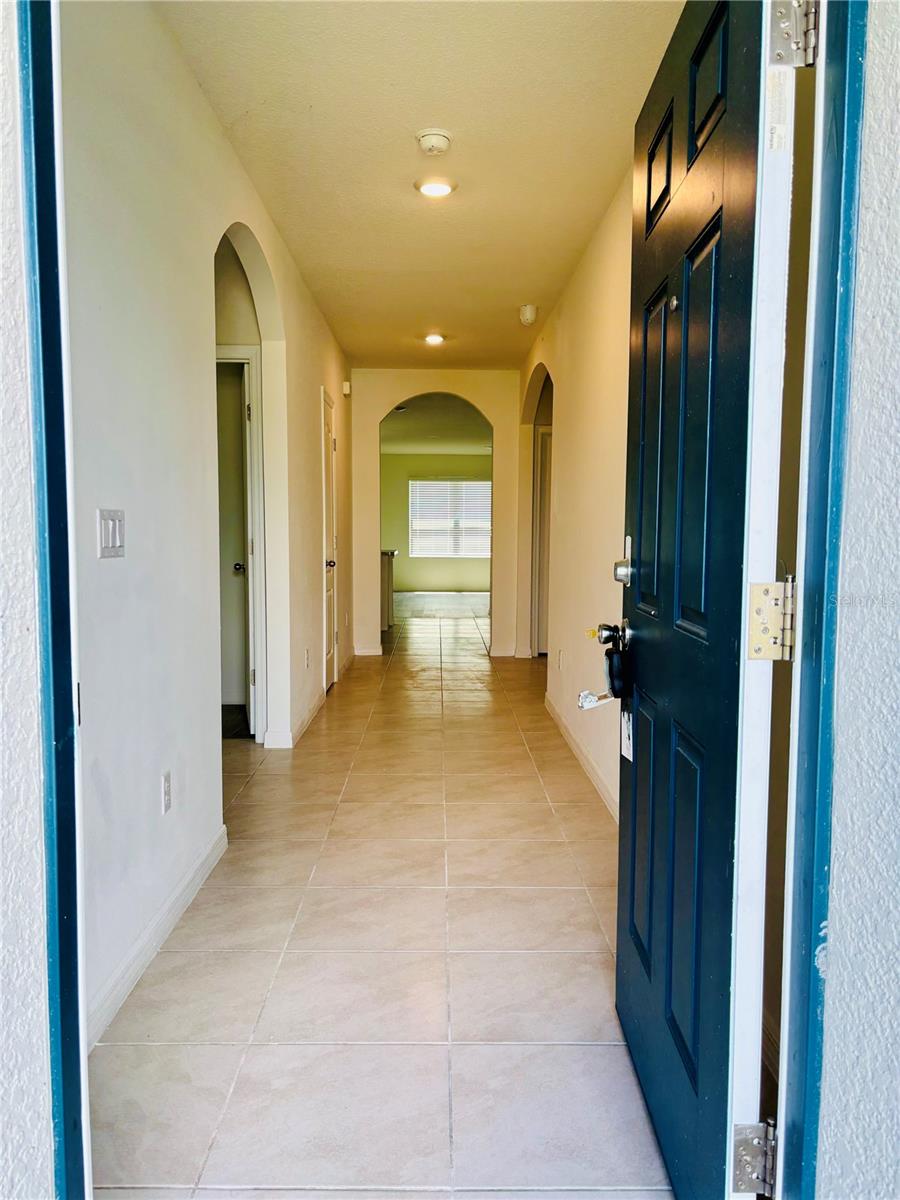 Image 5 of 34 For 352 Alexzander Way