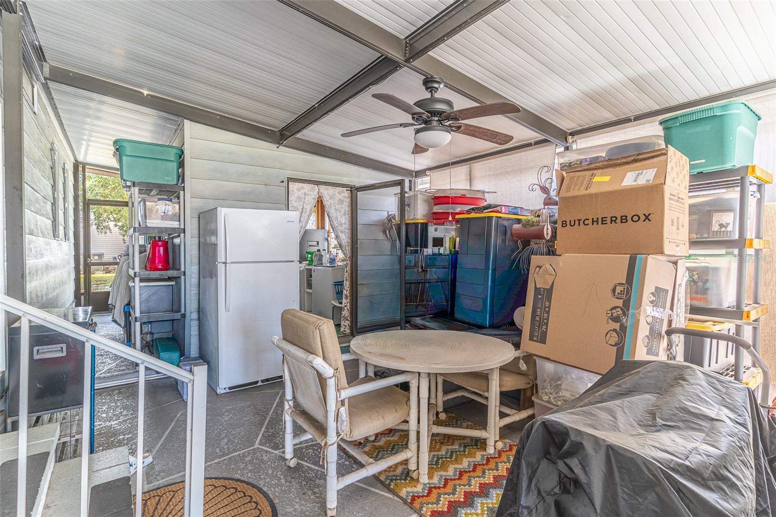 Image 17 of 28 For 6450 Hollyberry Lane Ne