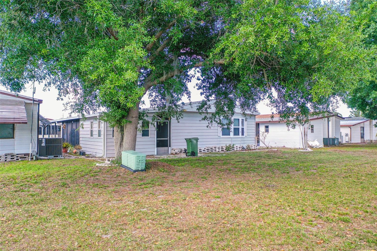 Image 22 of 28 For 6450 Hollyberry Lane Ne