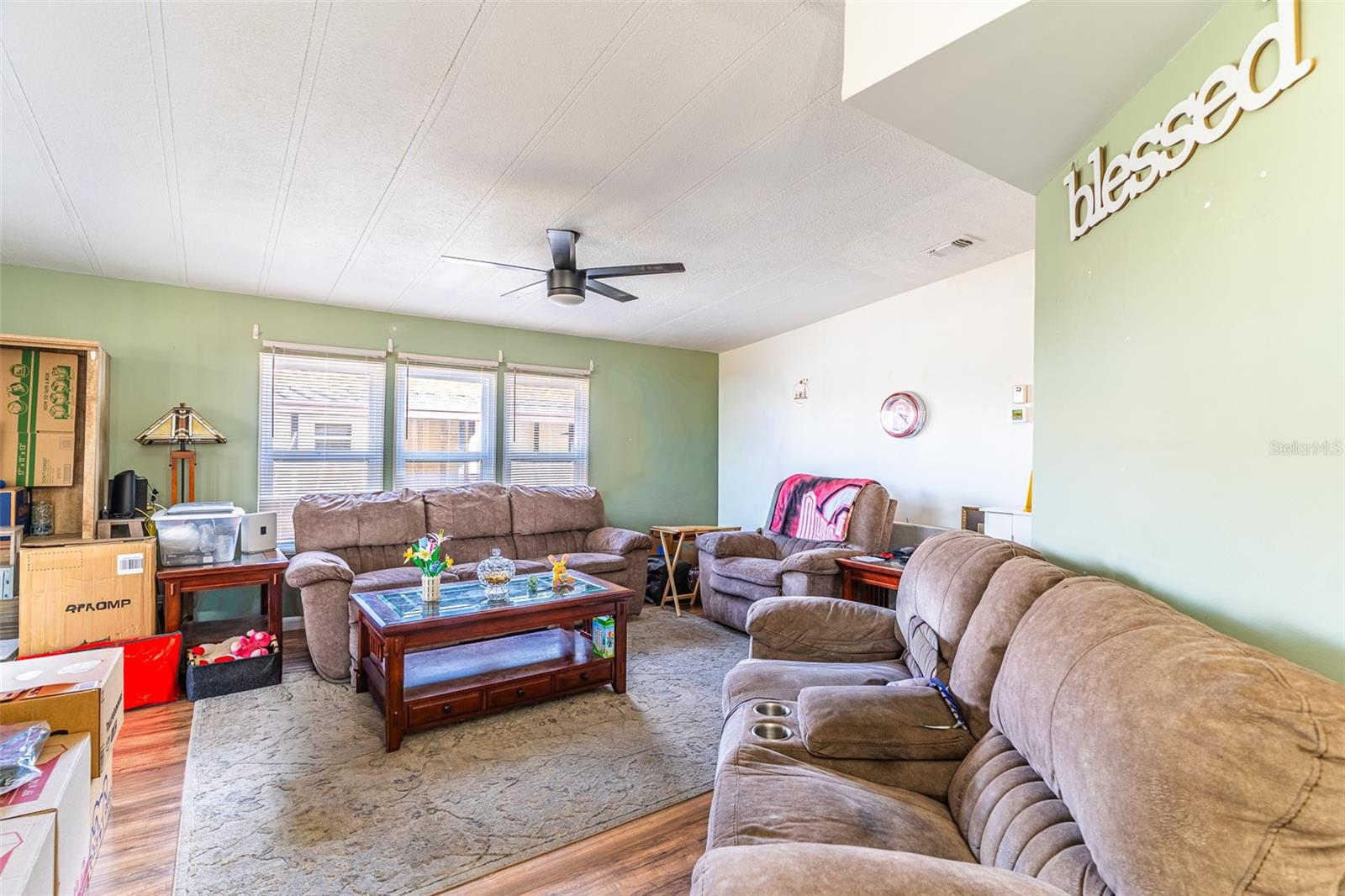 Image 3 of 28 For 6450 Hollyberry Lane Ne