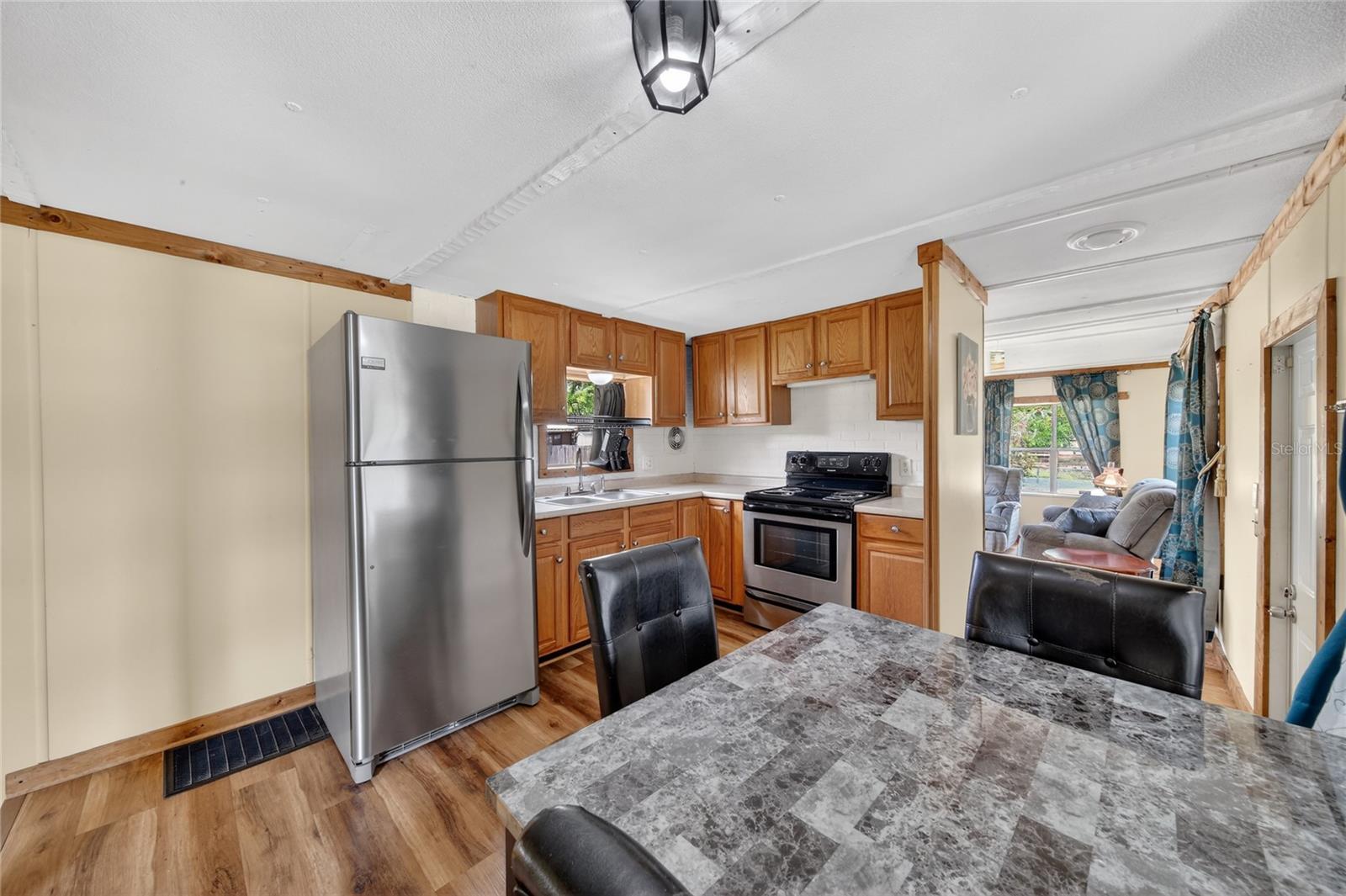 Image 7 of 26 For 4710 Village Drive