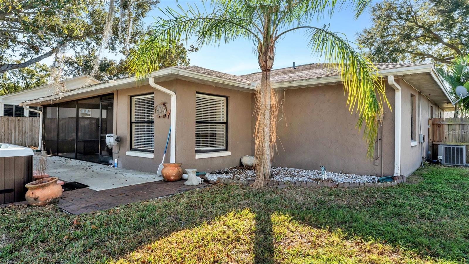 Image 31 of 40 For 804 Scott Lake Village N