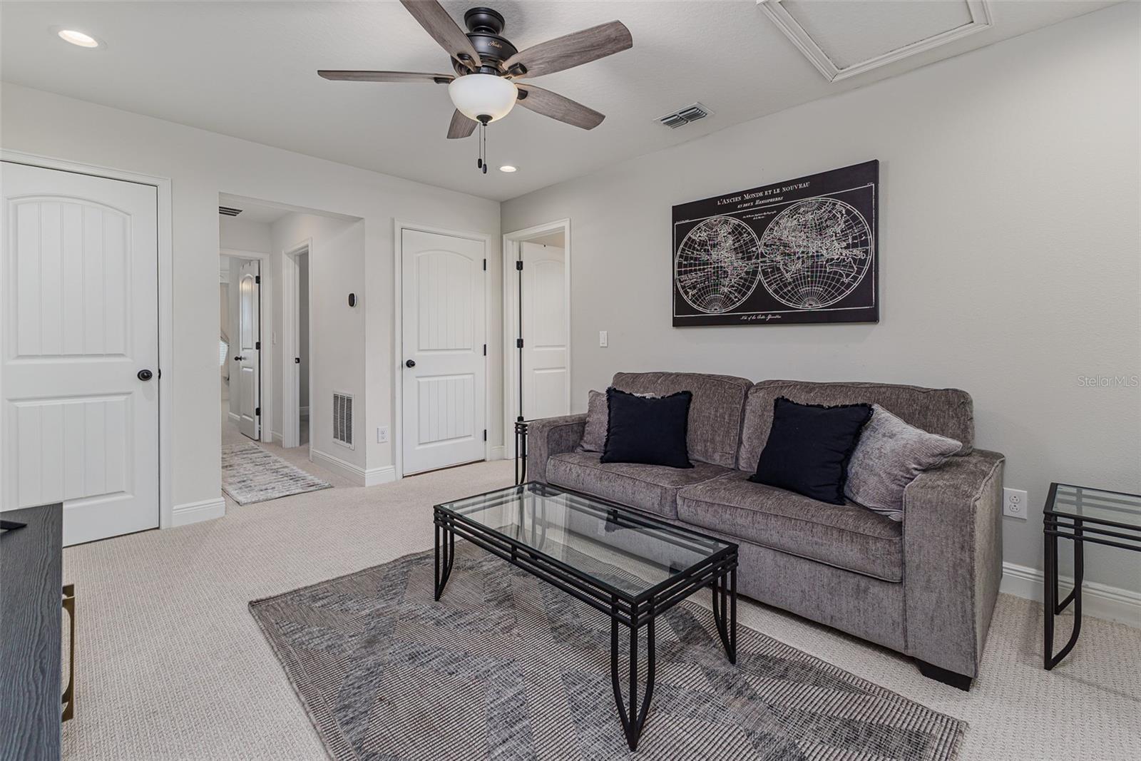 Image 16 of 43 For 11670 Cambium Crown Drive