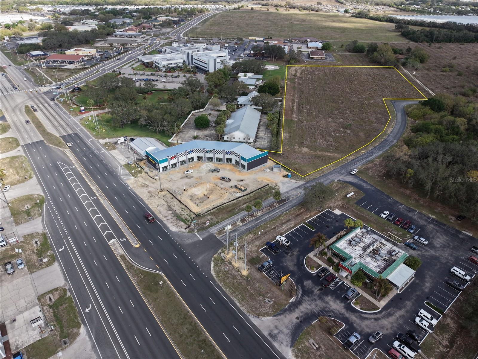 Details for 2000 Village Grove Boulevard, SEBRING, FL 33870