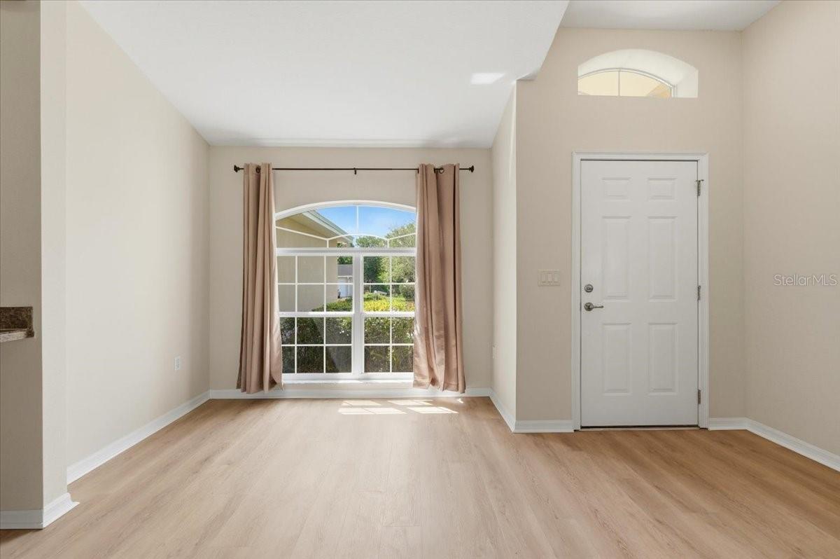 Image 15 of 45 For 1910 John Arthur Way