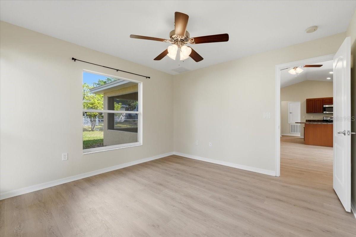 Image 35 of 45 For 1910 John Arthur Way