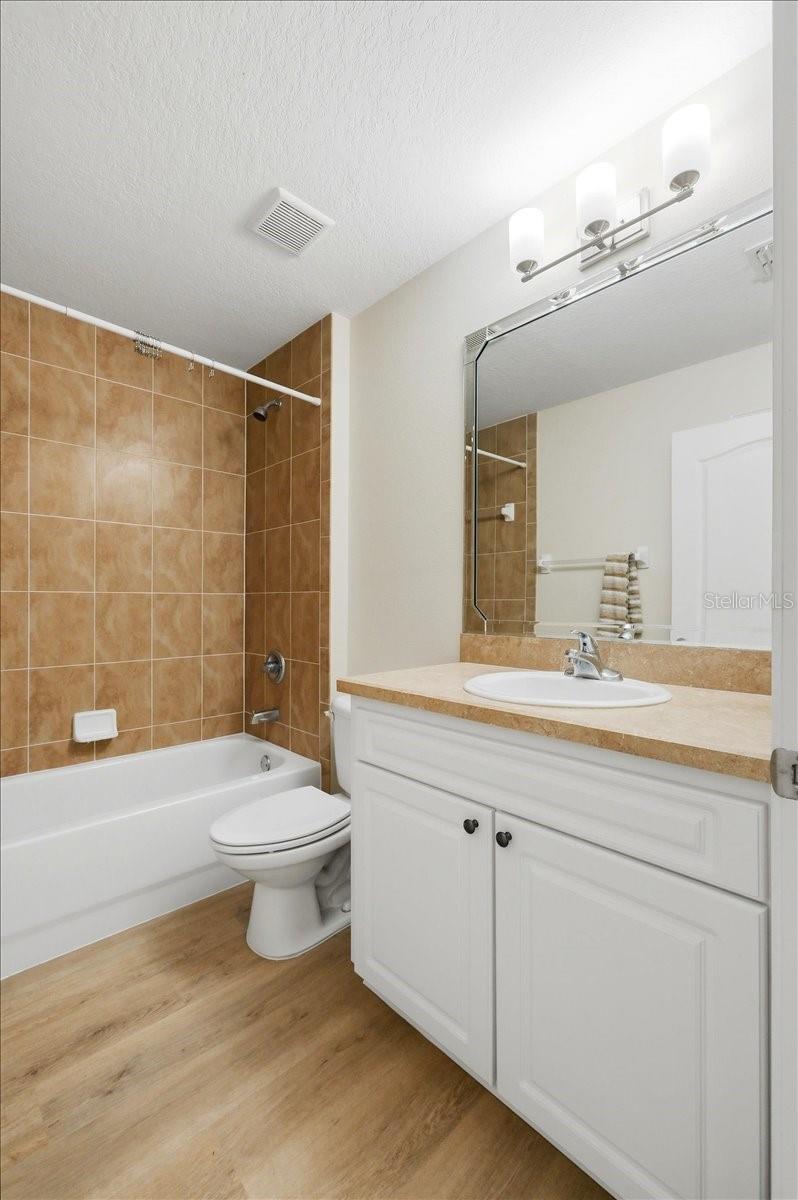 Image 36 of 45 For 1910 John Arthur Way