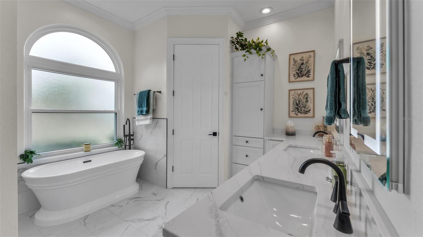 Image 34 of 78 For 2542 Crews Lake Hills Loop S