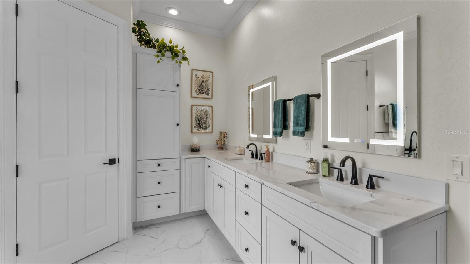 Image 35 of 78 For 2542 Crews Lake Hills Loop S