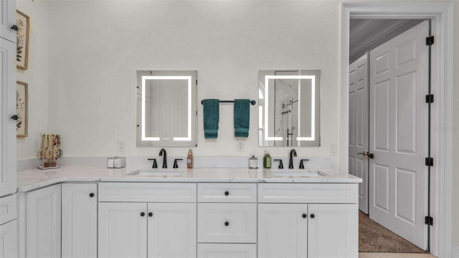 Image 36 of 78 For 2542 Crews Lake Hills Loop S