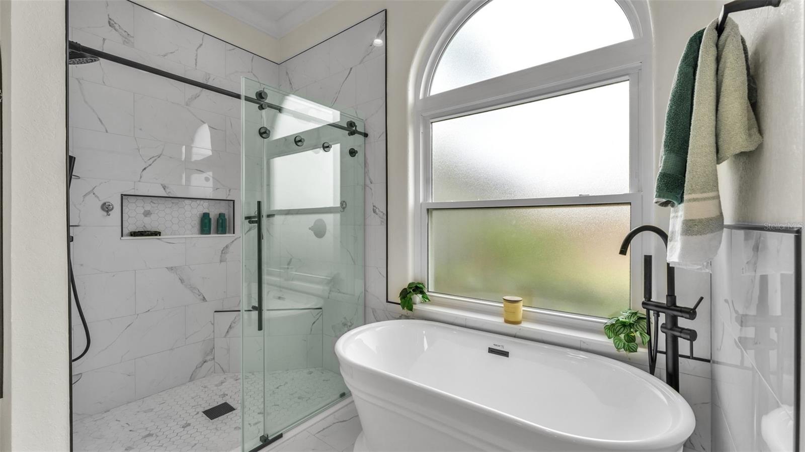 Image 38 of 78 For 2542 Crews Lake Hills Loop S