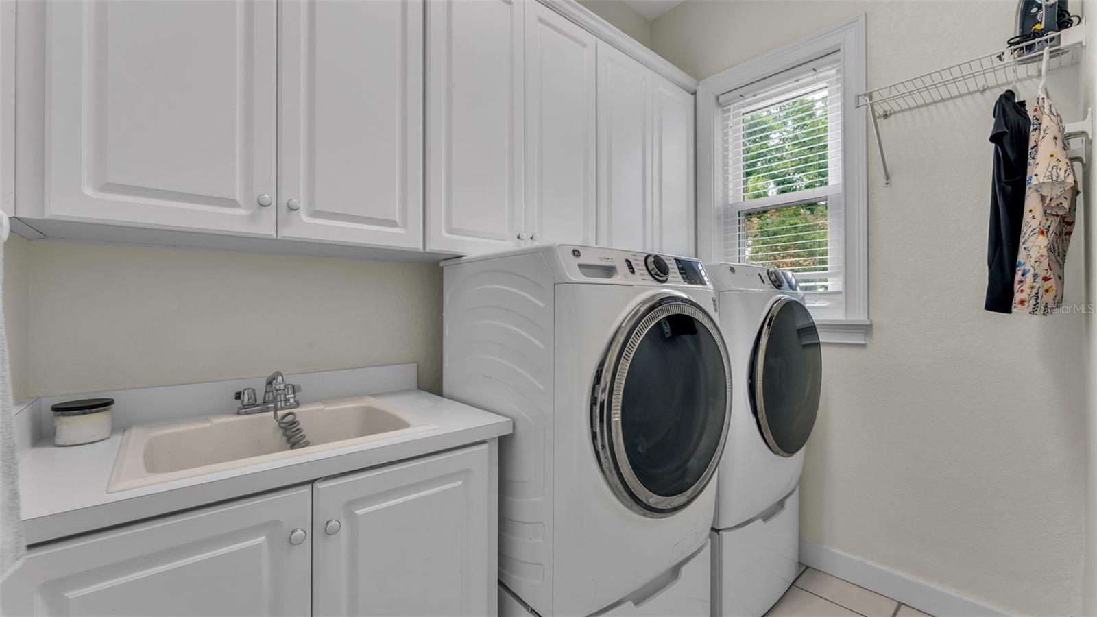 Image 60 of 78 For 2542 Crews Lake Hills Loop S