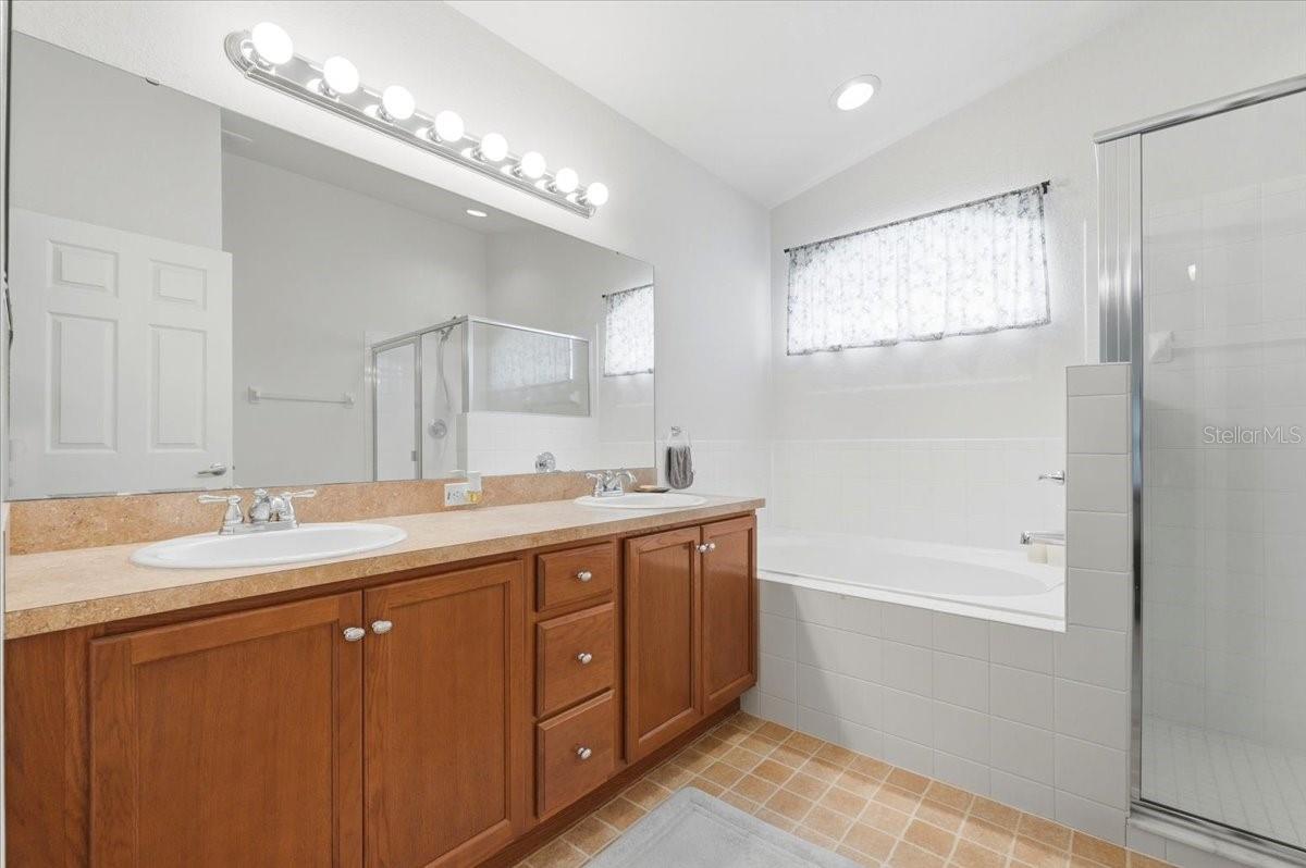 Image 16 of 35 For 2940 Blackwater Creek Drive