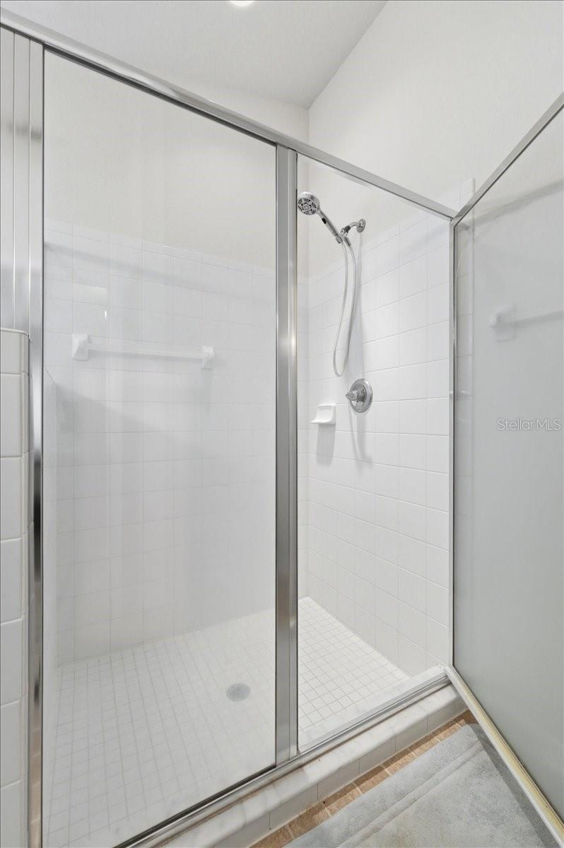 Image 21 of 35 For 2940 Blackwater Creek Drive