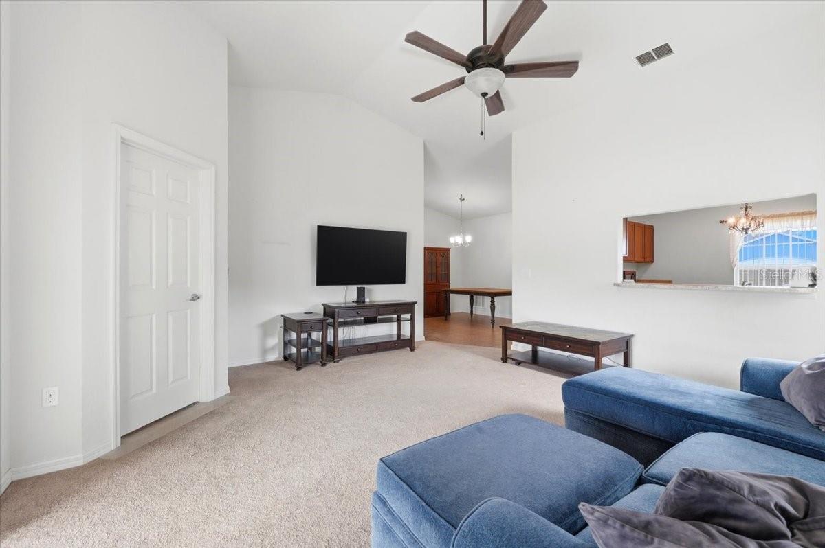 Image 4 of 35 For 2940 Blackwater Creek Drive