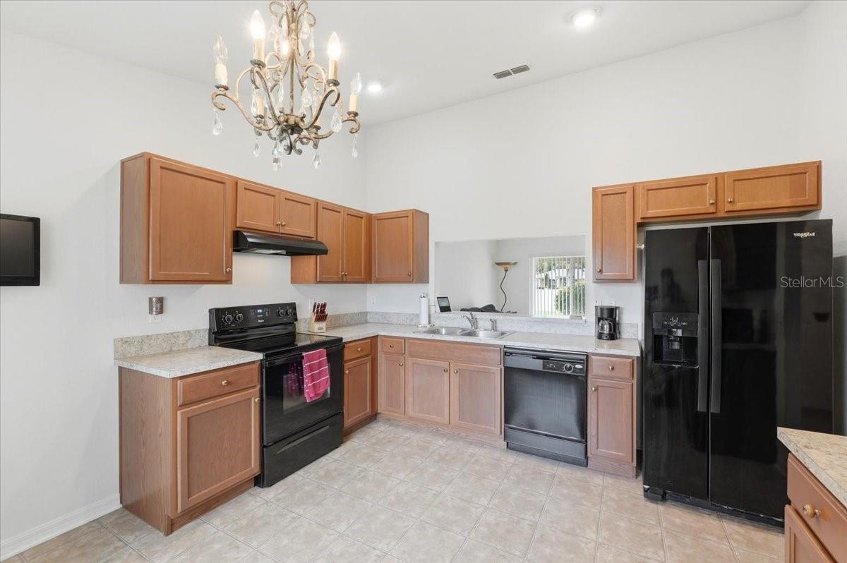 Image 8 of 35 For 2940 Blackwater Creek Drive