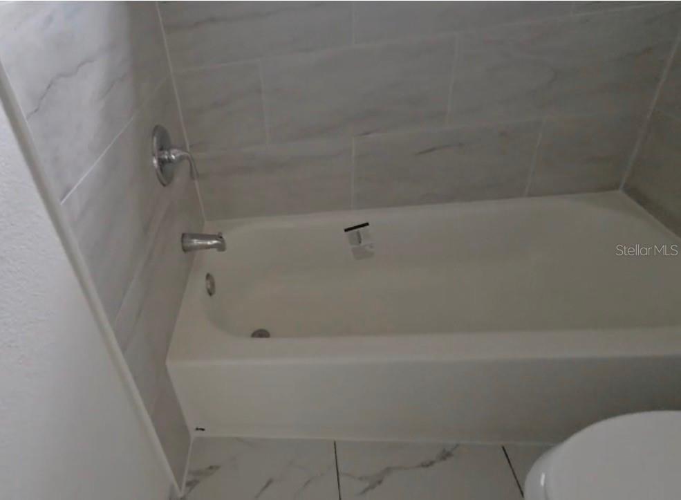 Image 3 of 5 For 13113 Bartow Street