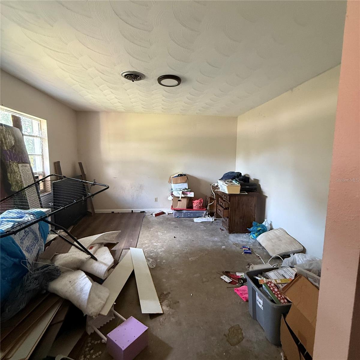 Image 11 of 16 For 805 Marcum Road