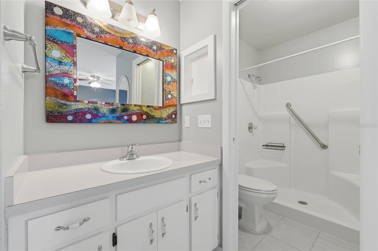 Image 19 of 43 For 4825 Goldenview Lane