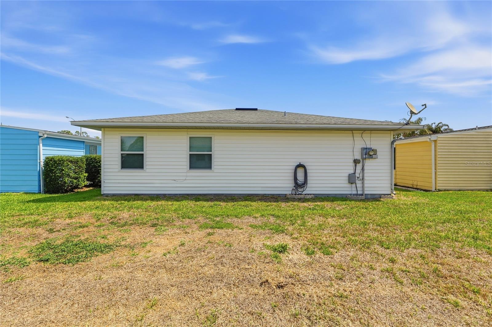 Image 37 of 43 For 4825 Goldenview Lane