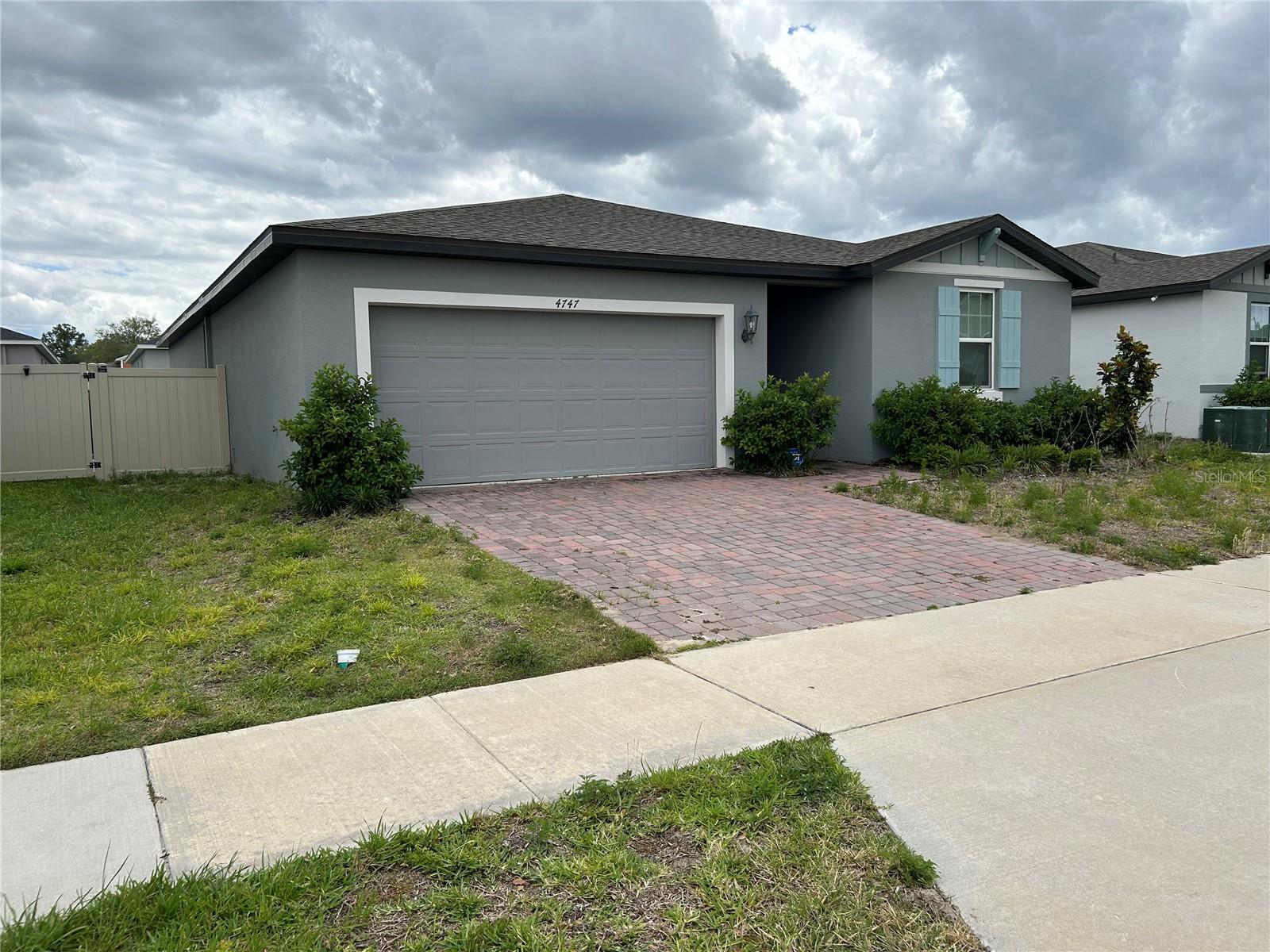 Image 3 of 3 For 4747 Bernard Boulevard