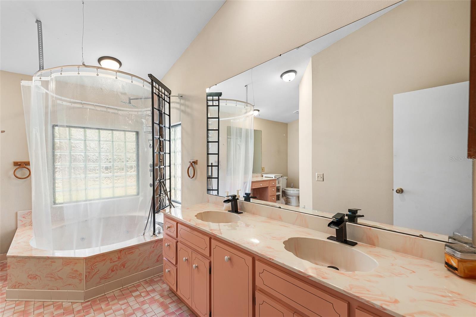 Image 20 of 47 For 3545 Tiger Creek Trail