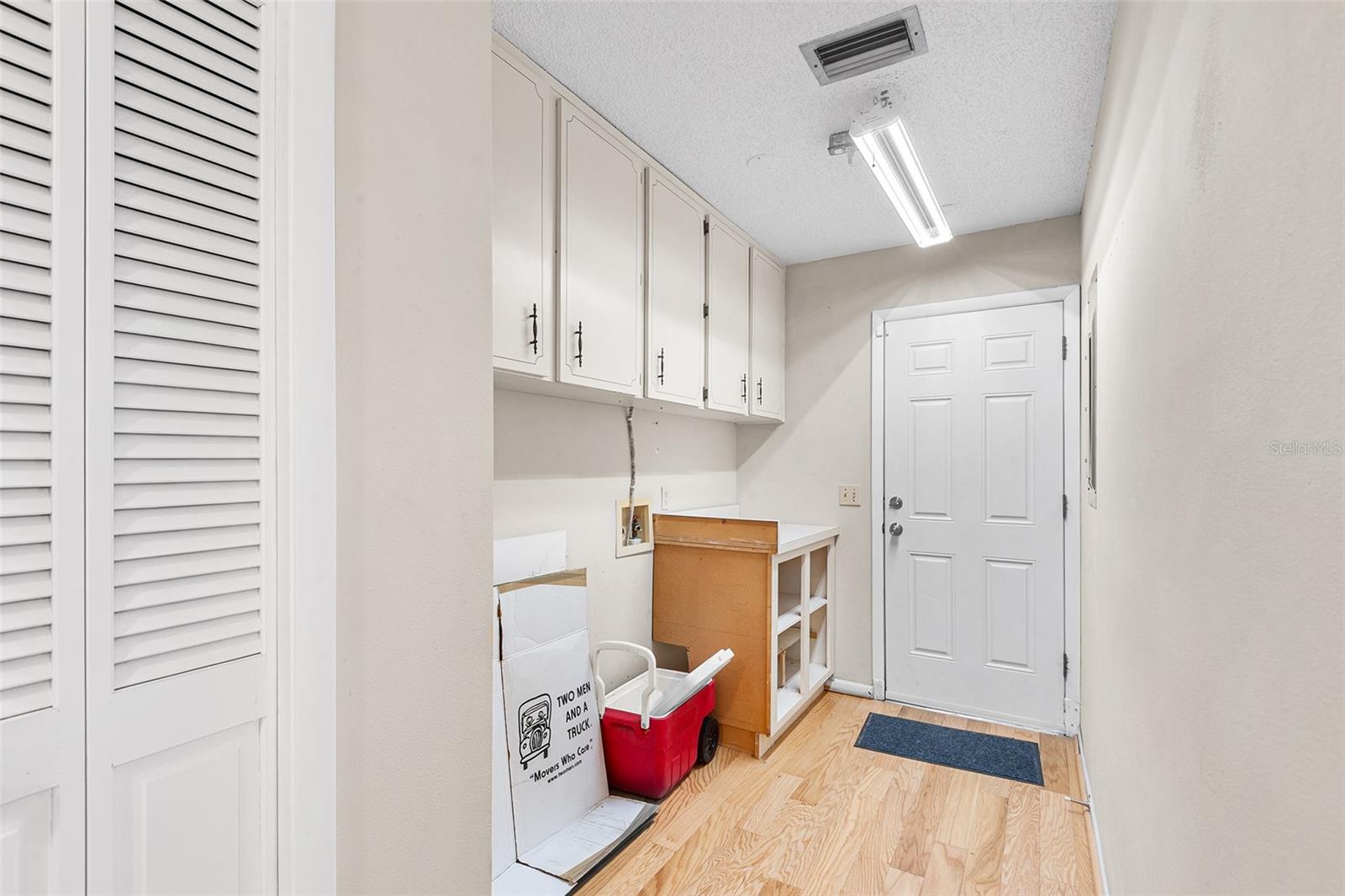 Image 28 of 47 For 3545 Tiger Creek Trail