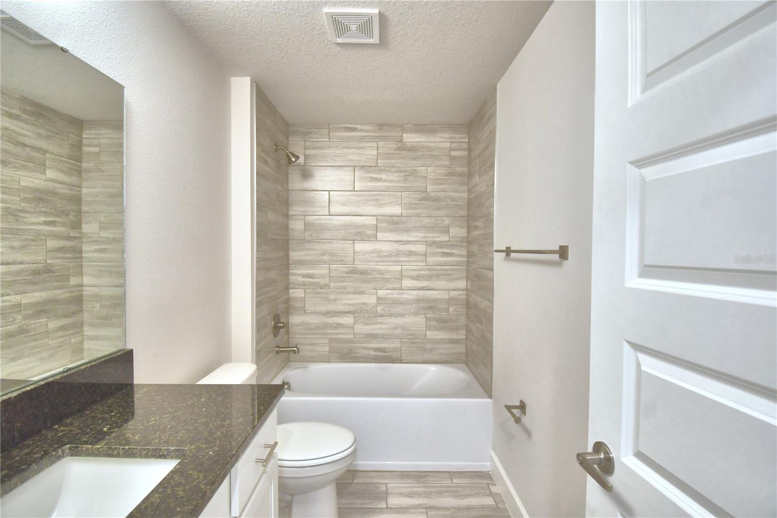 Image 33 of 78 For 4473 Juliana Lake Drive