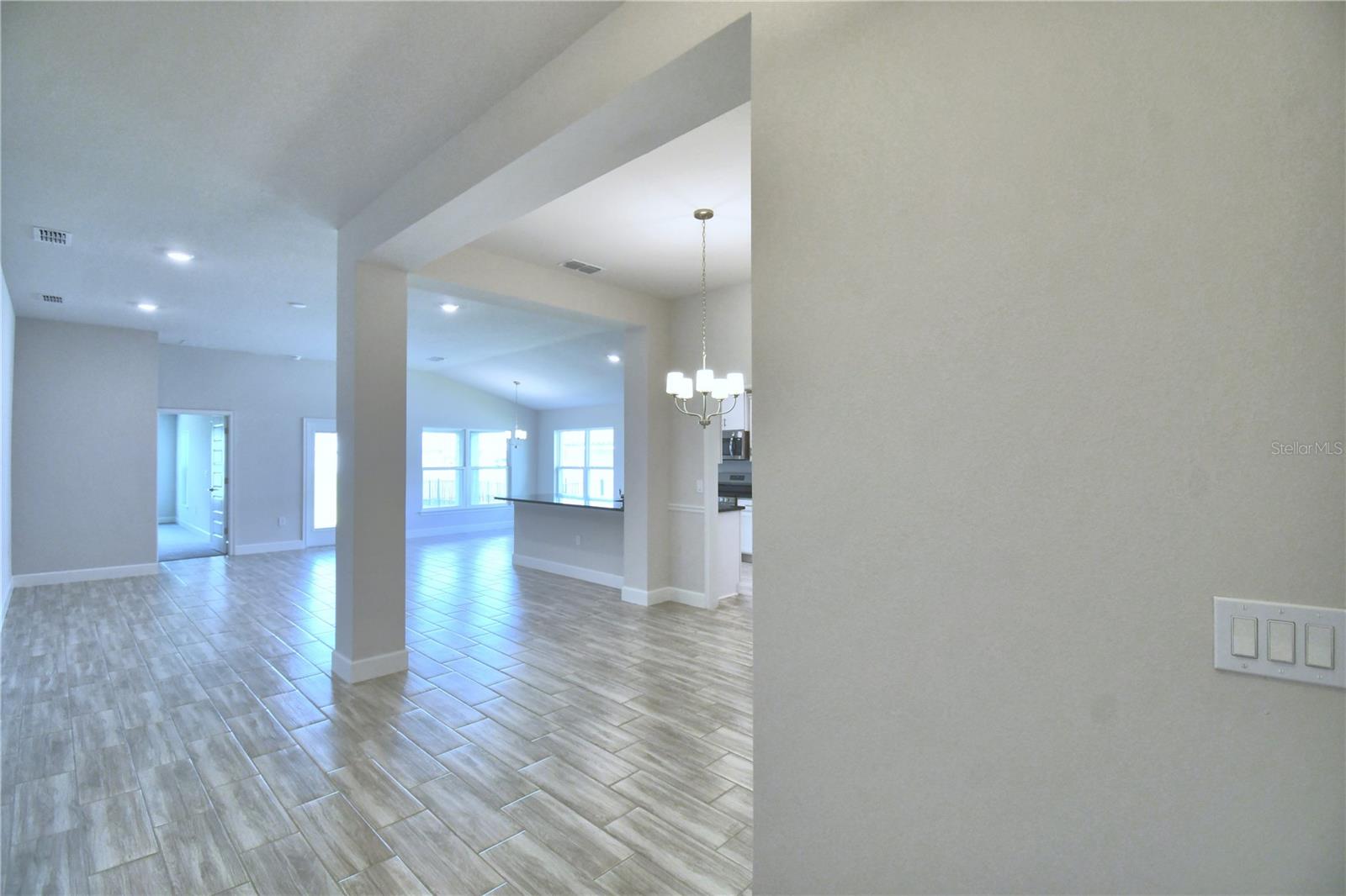 Image 6 of 78 For 4473 Juliana Lake Drive