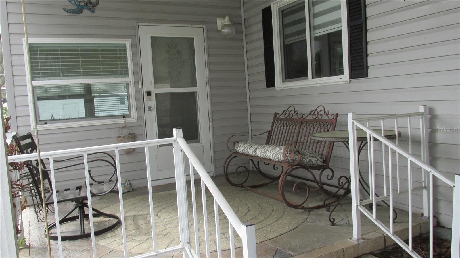 Image 5 of 38 For 102 Newcastle Boulevard