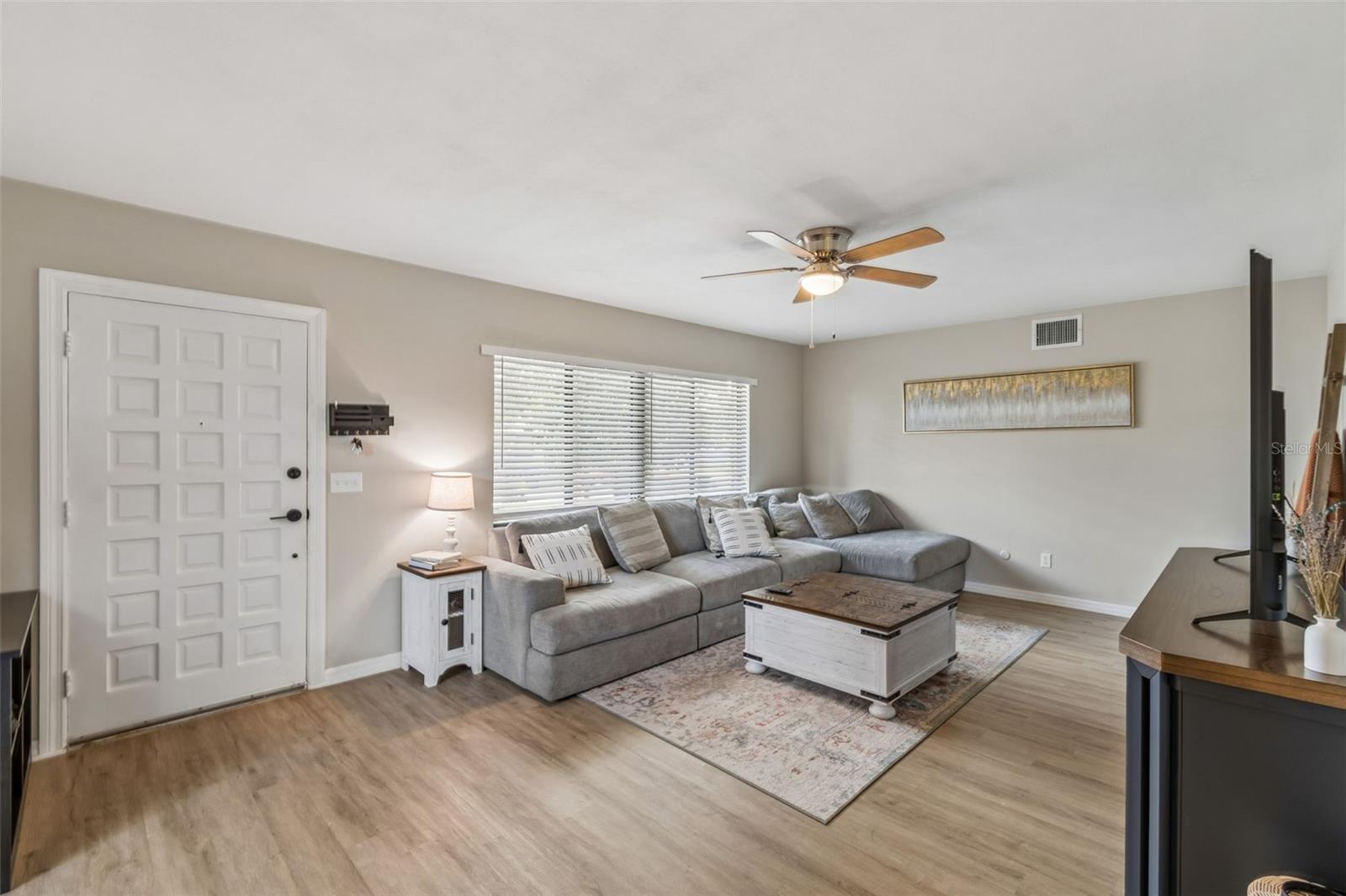 Image 11 of 56 For 153 Stevenson Road