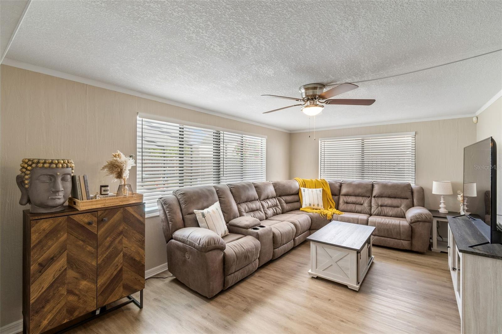 Image 24 of 56 For 153 Stevenson Road