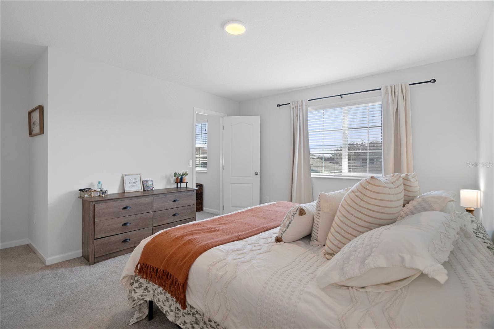 Image 28 of 49 For 5002 Rain Shadow Drive