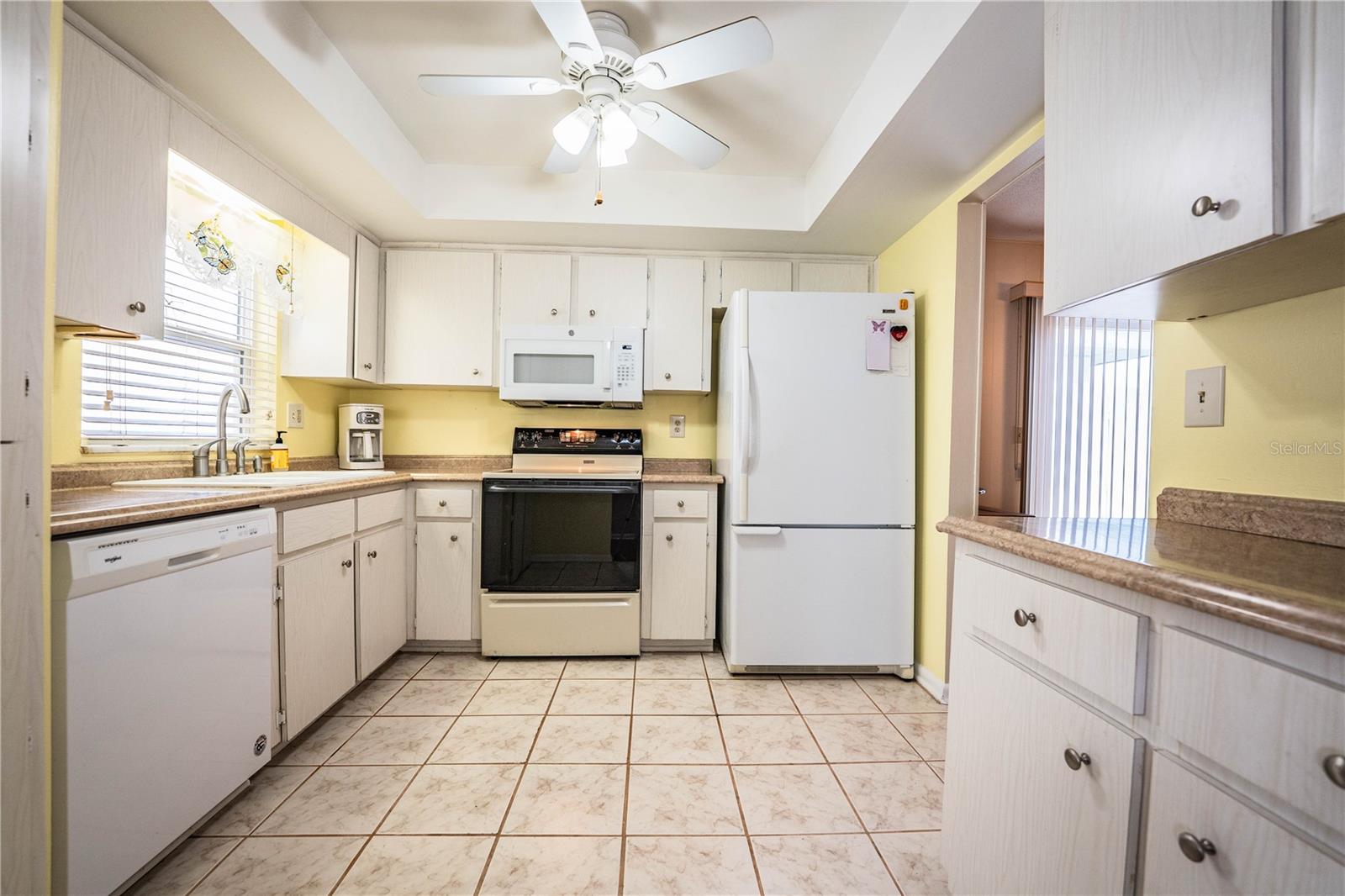 Image 11 of 33 For 652 Cottage Lane