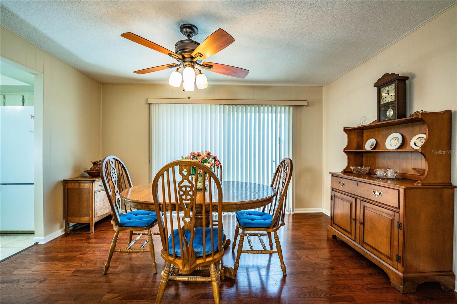 Image 13 of 33 For 652 Cottage Lane