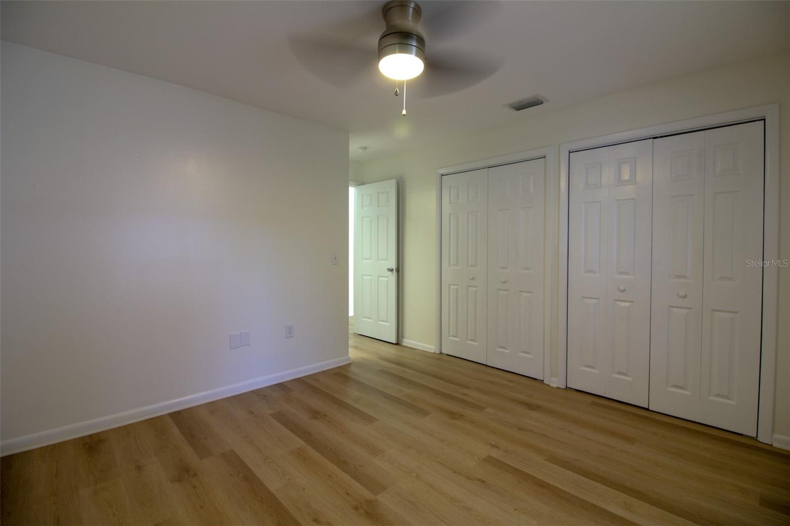 Image 9 of 15 For 1537 King Avenue