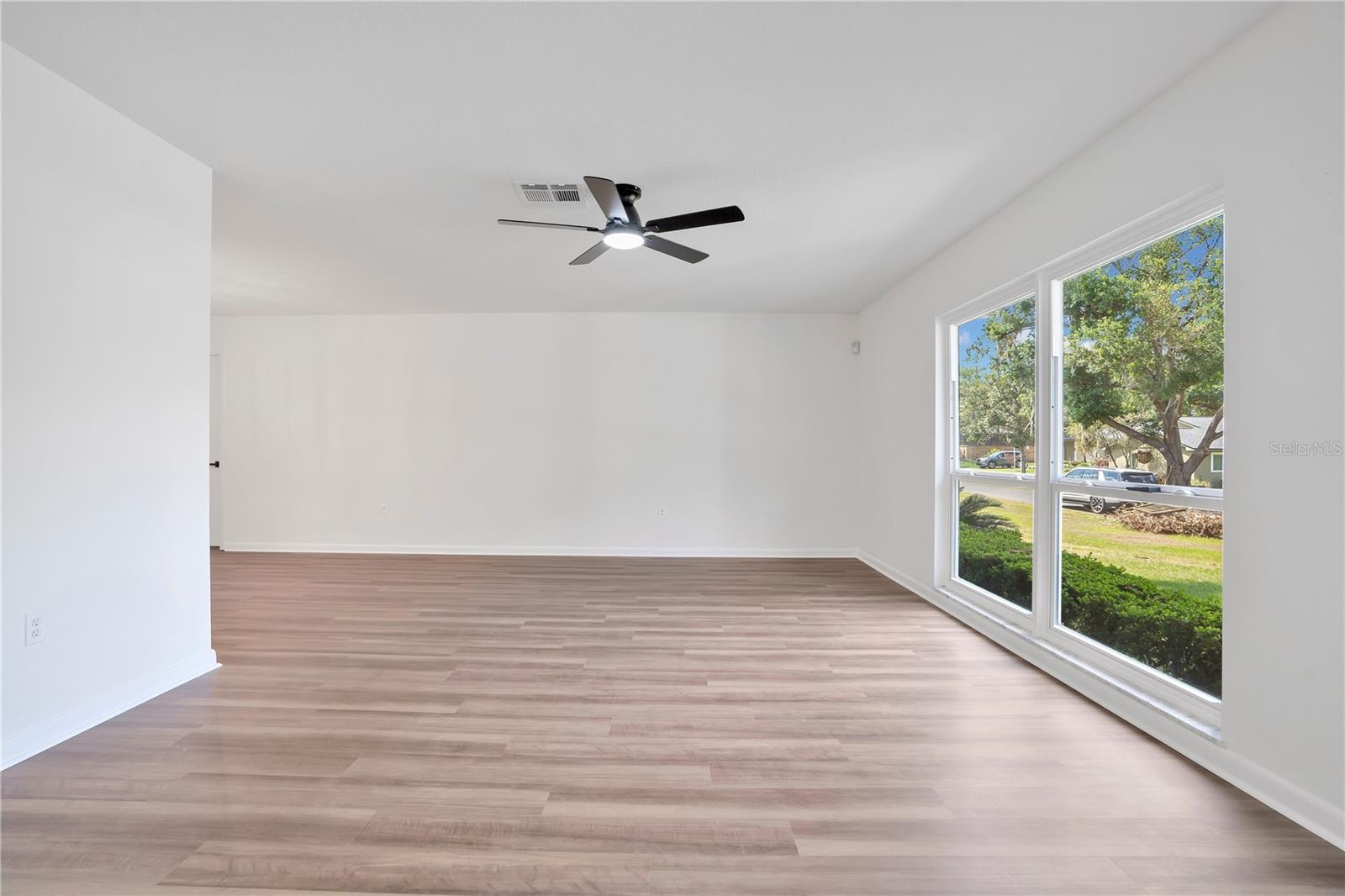 Image 11 of 55 For 1307 Valley Hill Drive