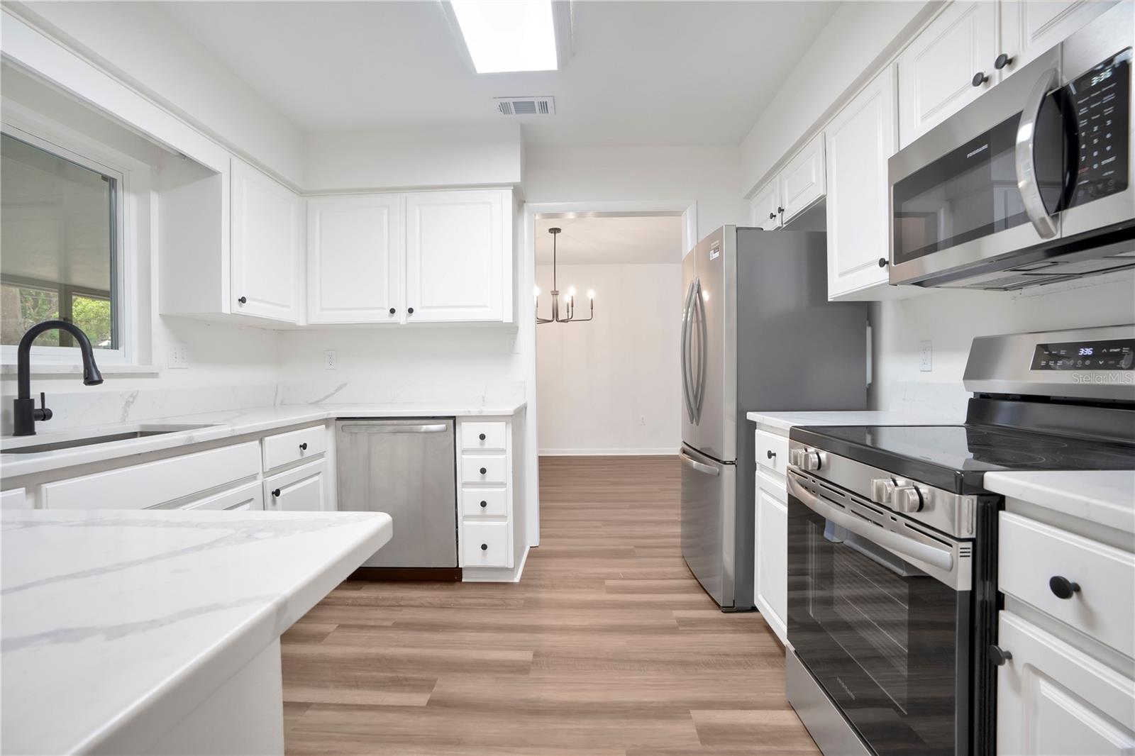 Image 19 of 55 For 1307 Valley Hill Drive