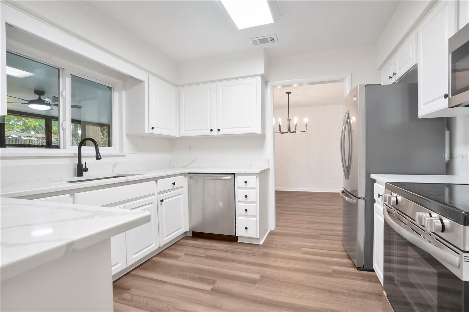 Image 20 of 55 For 1307 Valley Hill Drive