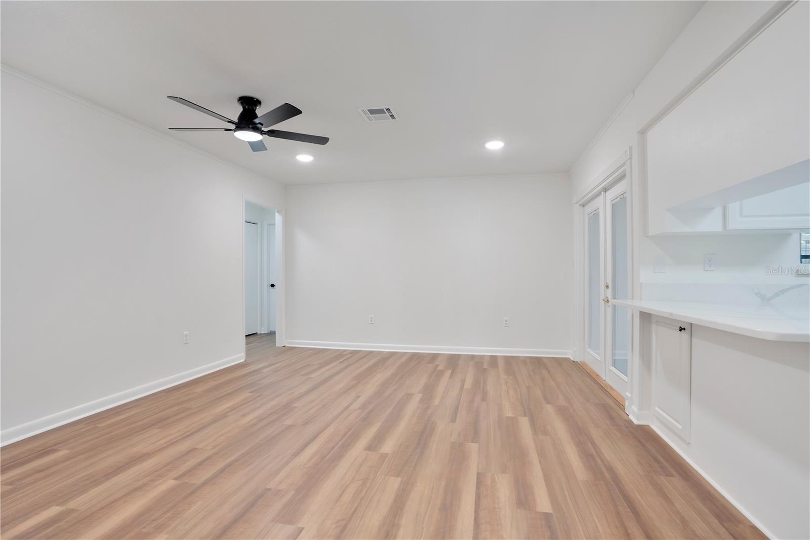 Image 28 of 55 For 1307 Valley Hill Drive