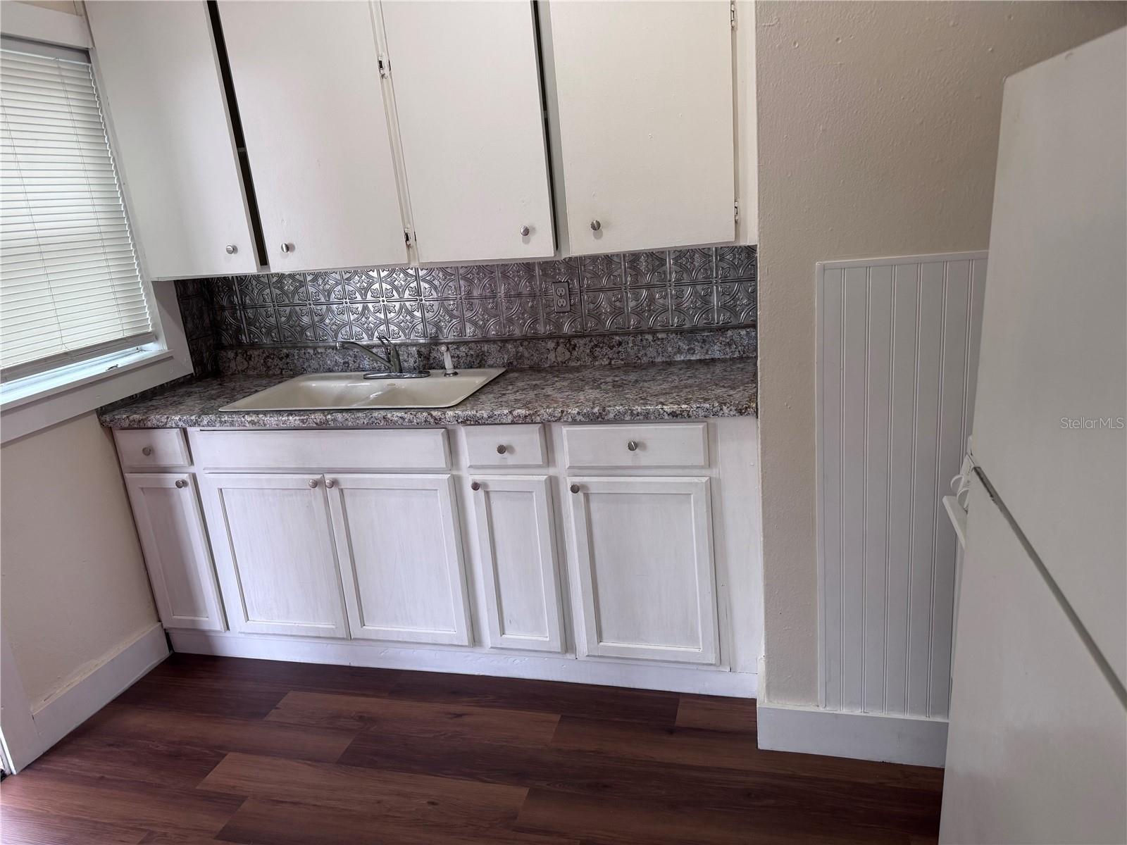 Image 3 of 9 For 108 Broadway Street