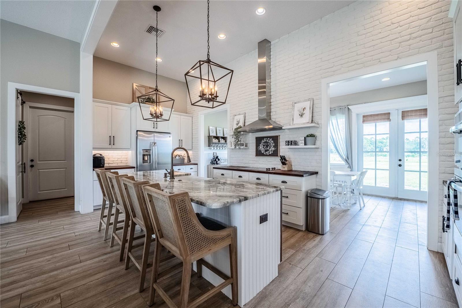 Image 10 of 53 For 15353 Evans Ranch Road