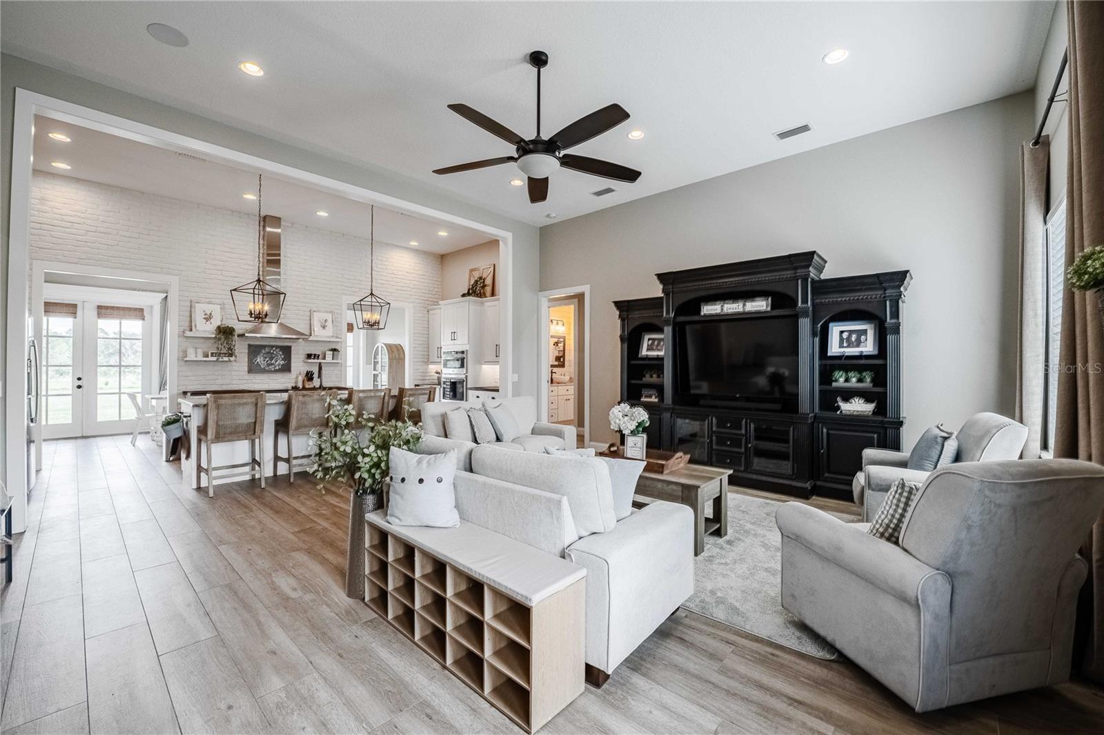 Image 7 of 53 For 15353 Evans Ranch Road