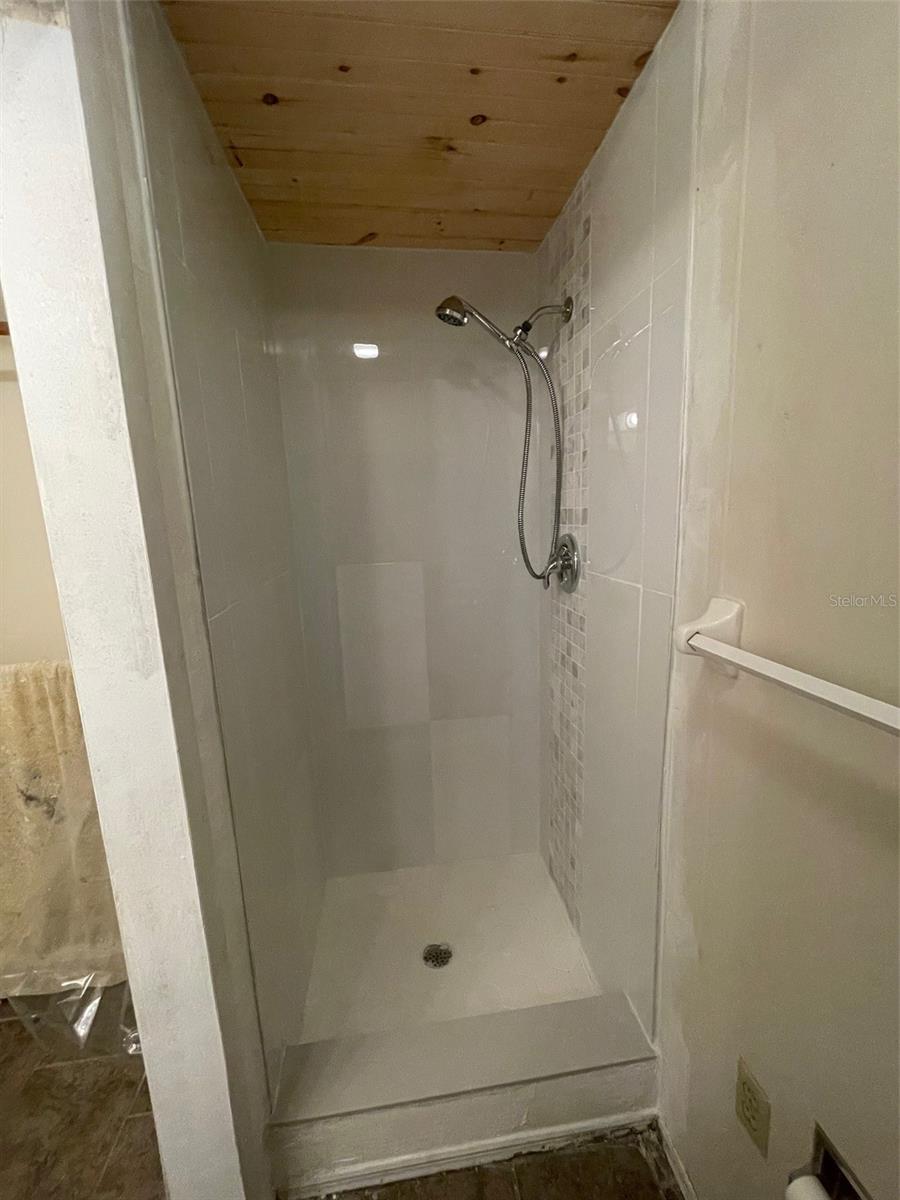 Image 10 of 20 For 204 Callitris Avenue