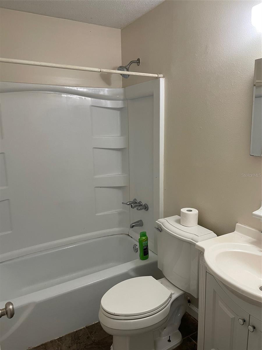 Image 13 of 20 For 204 Callitris Avenue