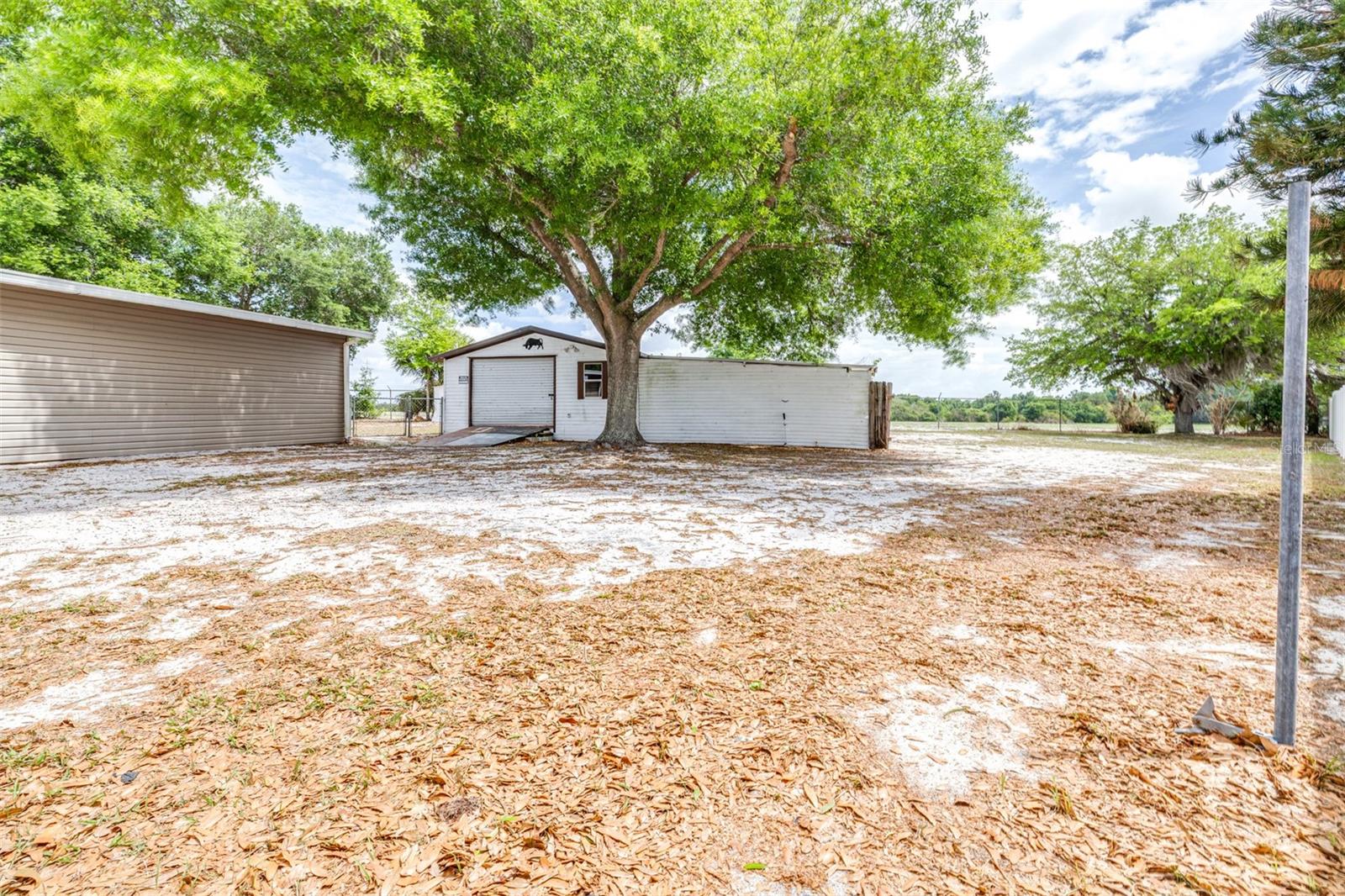 Image 27 of 35 For 5847 Red Fox Drive